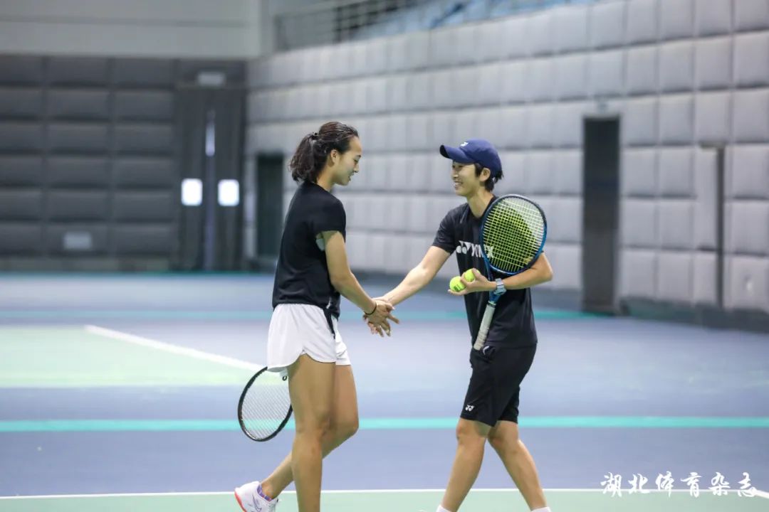 他在场上不 他在场上不